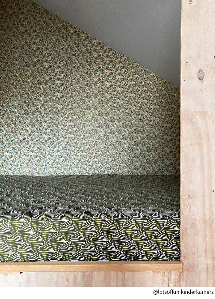 SEASHELLS | Olive green | 90x200cm | Fitted single sheet