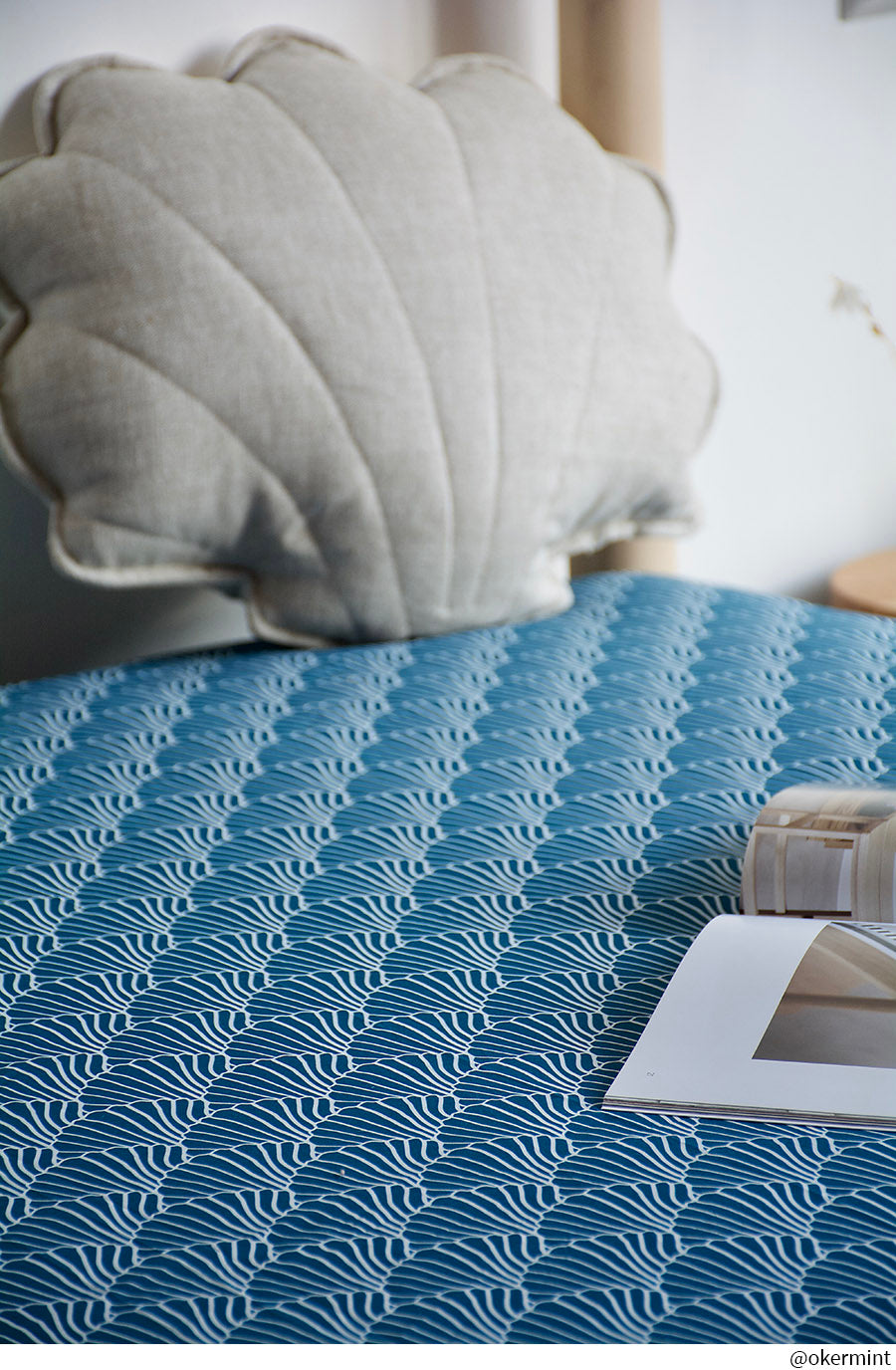 SEASHELLS | Moroccan blue | 180x200cm / 71x79&quot; | Double fitted sheet