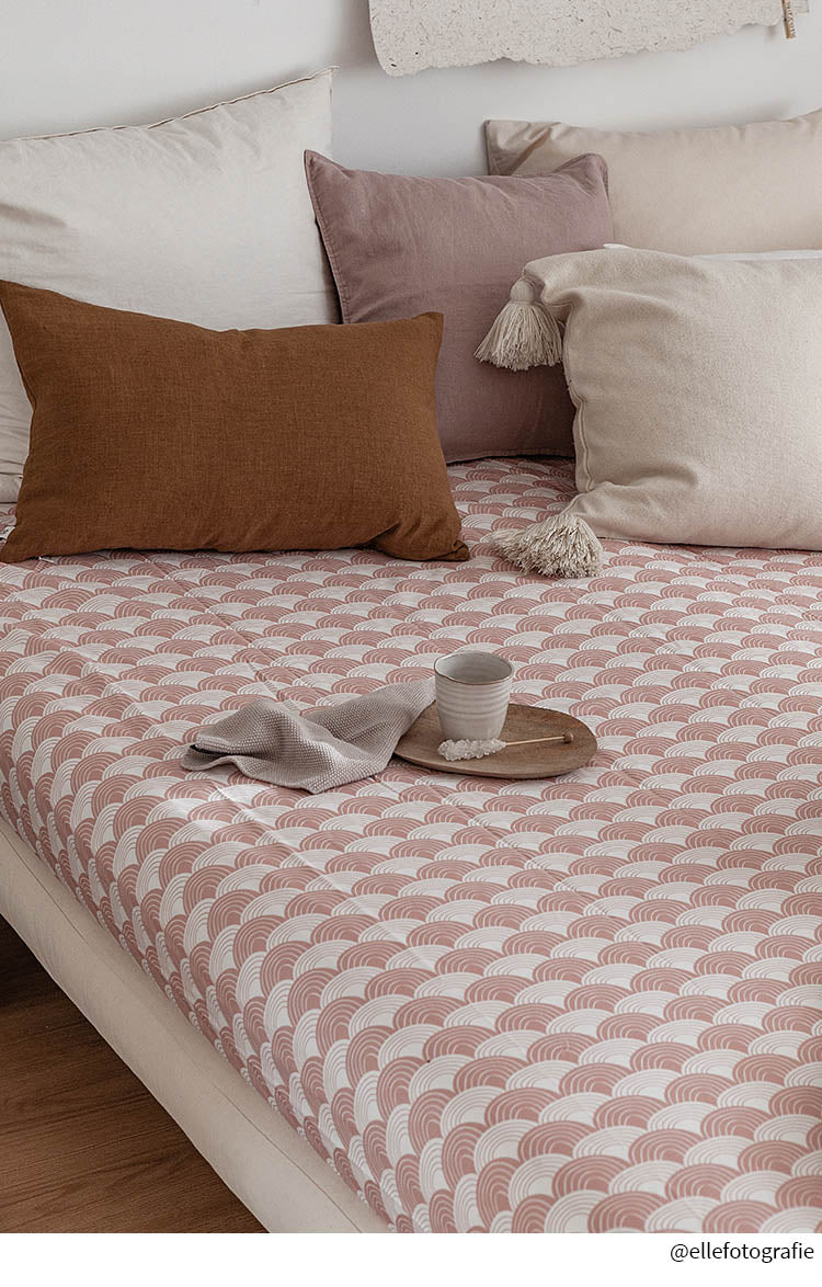 RAINBOWS | Terracotta pink | 140x200cm / 55x79&quot; | Double fitted sheet