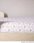 FLOWERS | Terracotta pink | 70x140cm / 27.5x55" | Fitted crib sheet