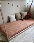 SEASHELLS | Cinnamon brown | 60x120cm/ 23.5x47" | Fitted Crib sheet